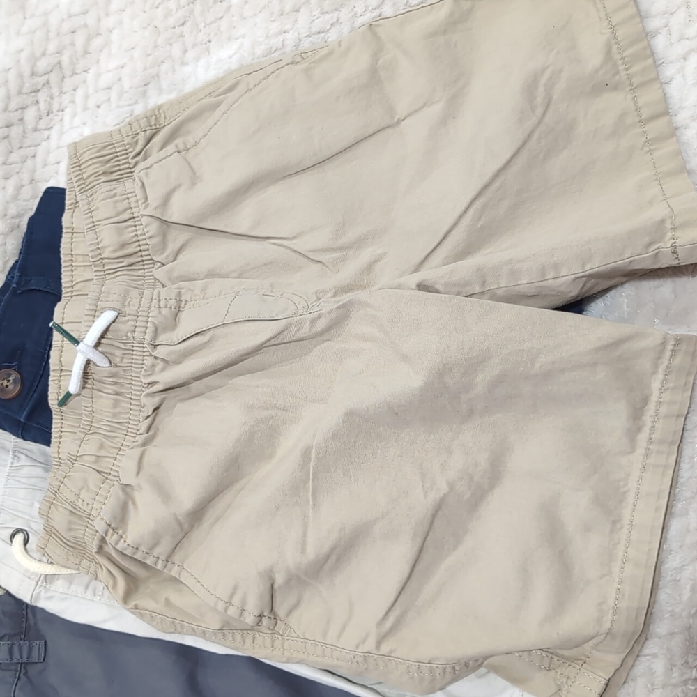 Shorts Set - Picture 2 of 8